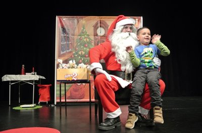 Rudi in praznične kremšnite + obisk Božička 23/12/17 <em>Foto: Manny</em>